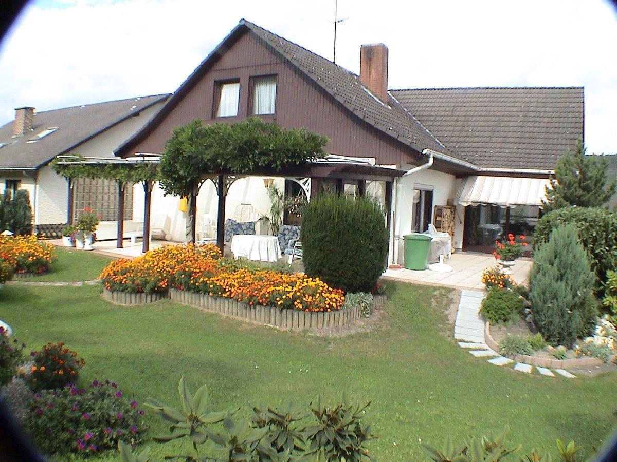 Gaestehaus Am Ahornweg 베른카슈텔쿠에스 외부 사진